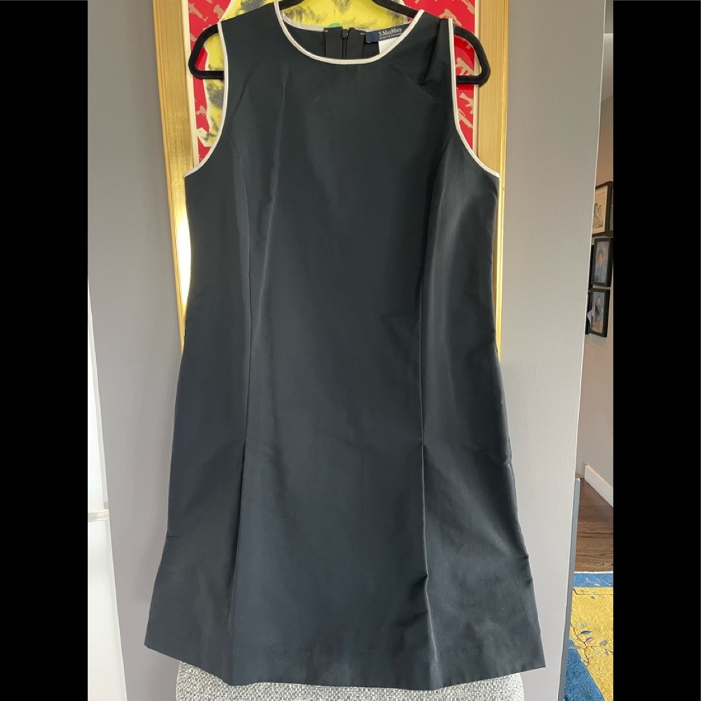 NWOT MAXMARA Design for easy living Black Dress w/white piping size 14